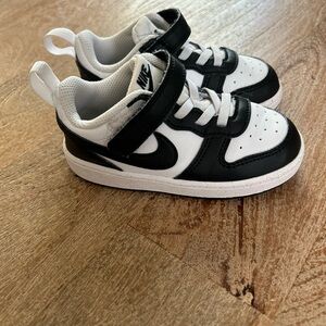 Nike Kids Black and White Velcro Sneakers SOLD